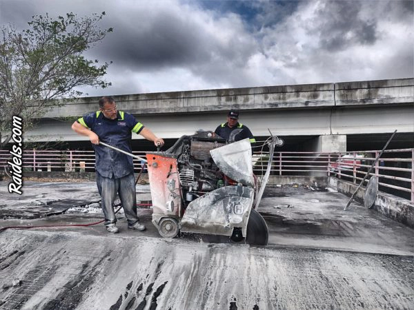 Cutting a bridge