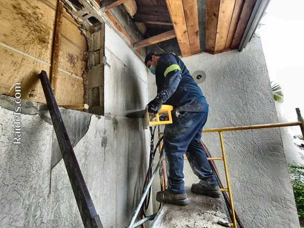 Cutting A 10 Foot By 10 Foot Wall In A Residence In Miami.